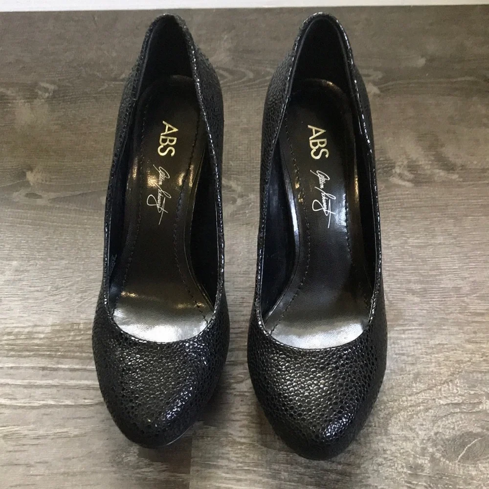 ABS Allen Schwartz leather platform pumps size 7.5